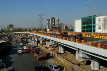 Dindoshi Flyover 3