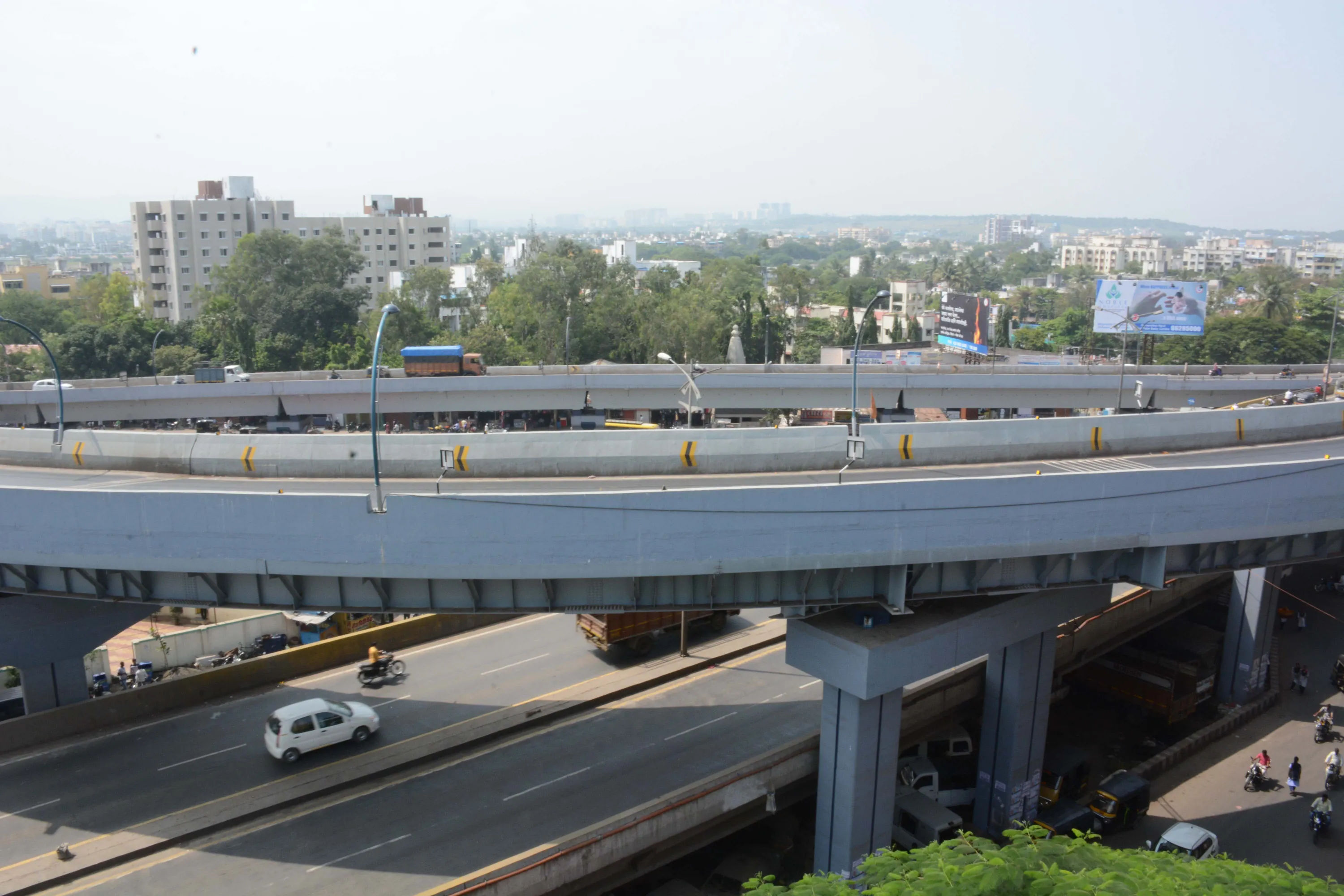 Hadaspar Flyover Pune 1