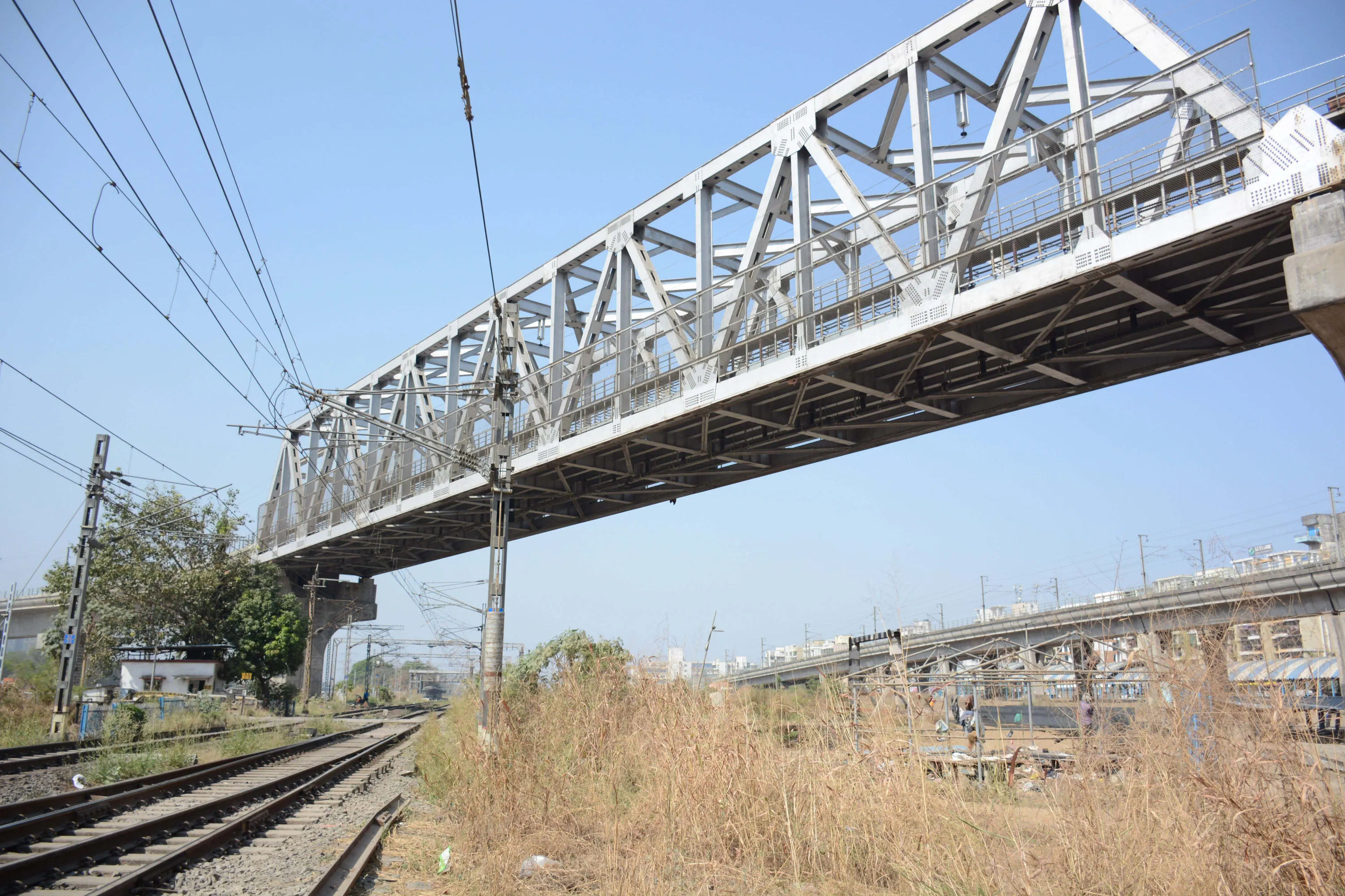 Navi Mumbai Railway Crossings 9
