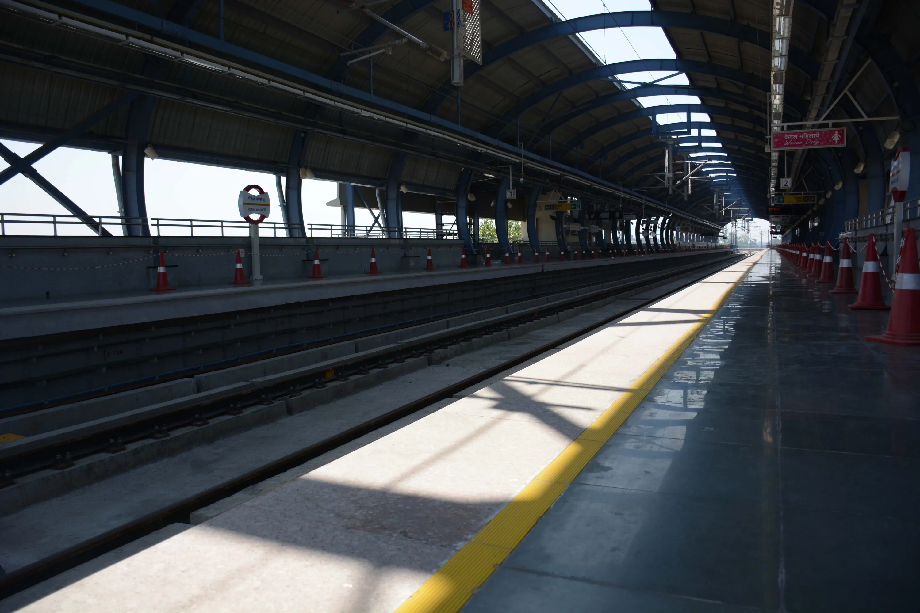 DMRC Delhi Metro CC02 7