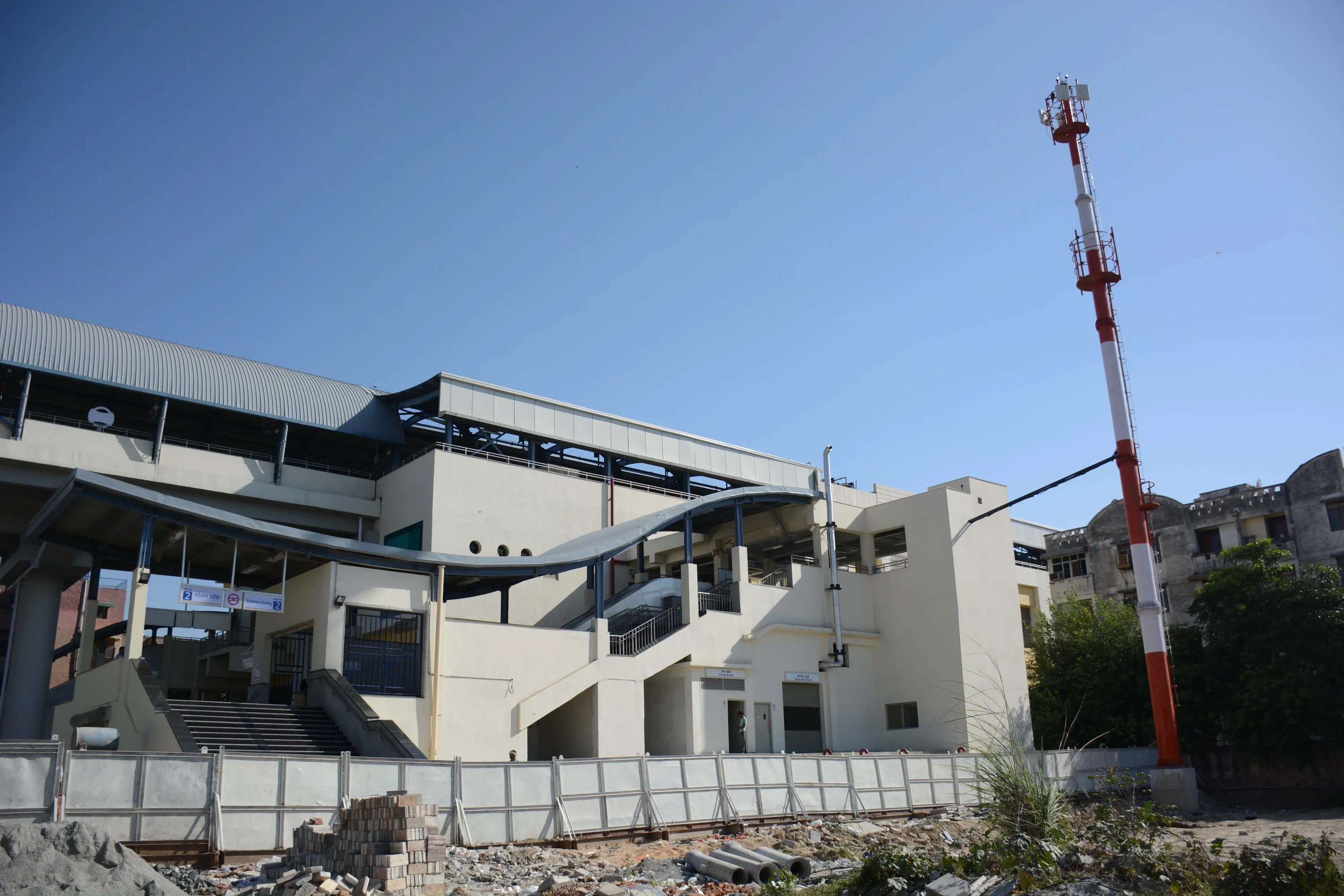 DMRC Delhi Metro CC02 11