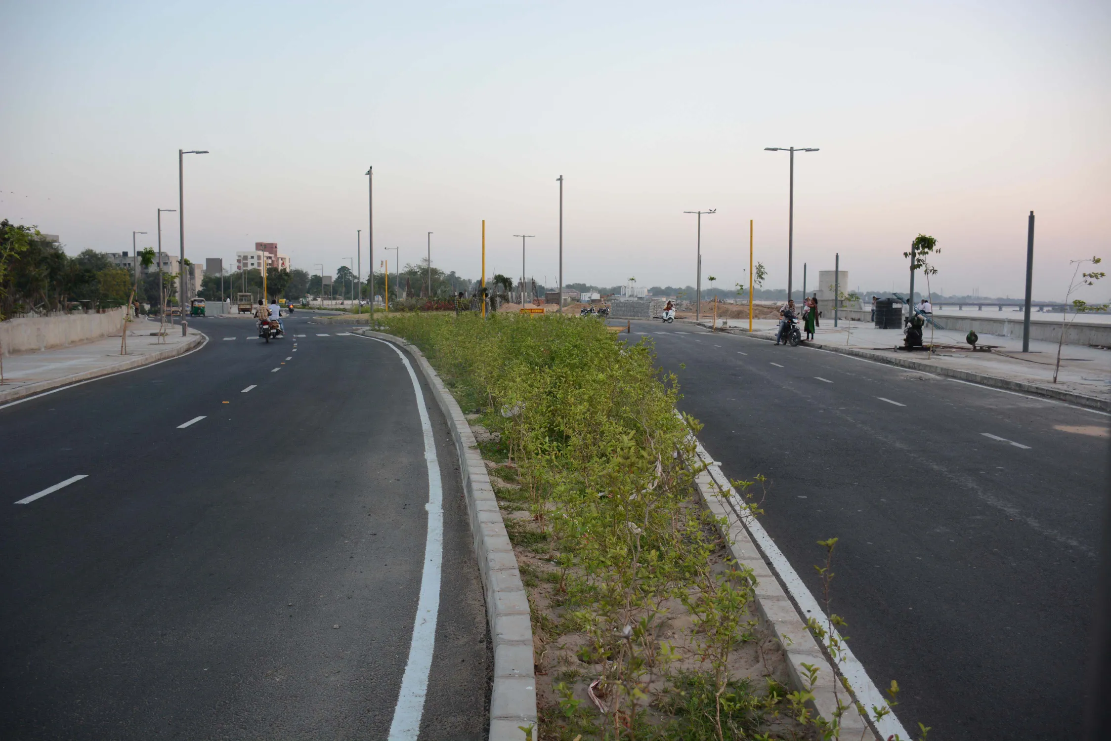 Ahmedabad River Front 7