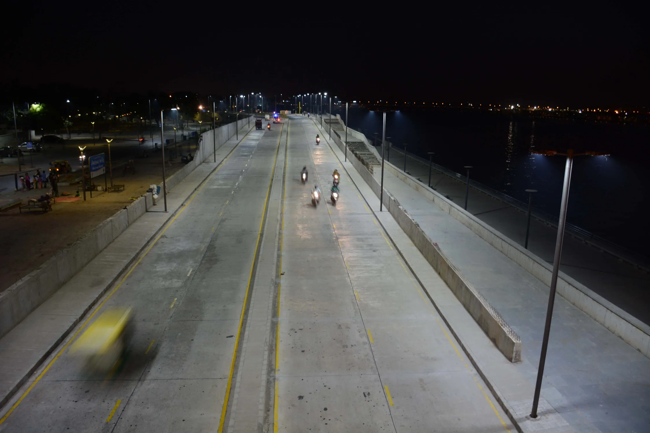 Ahmedabad River Front 20